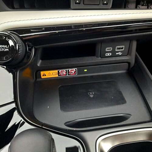 Lexus NX Plug-in hybrid_41