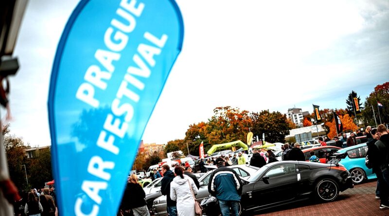 Prague Car festival pro milovníky tunningu, závodění i veteránů, proběhne o víkendu v Letňanech