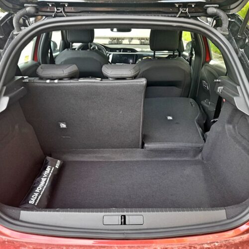 Opel Corsa 1,2 Hybrid 136 k_15