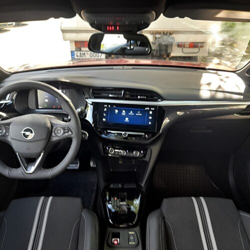 Opel Corsa 1,2 Hybrid 136 k_27