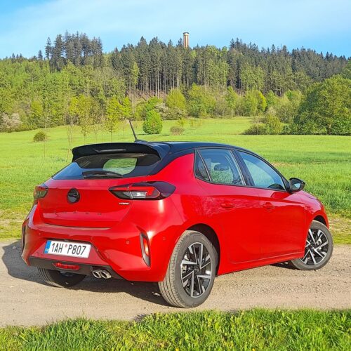Opel Corsa 1,2 Hybrid 136 k_5