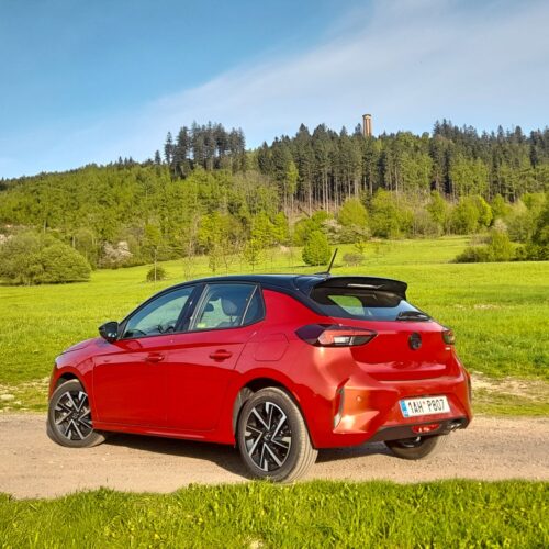 Opel Corsa 1,2 Hybrid 136 k_7