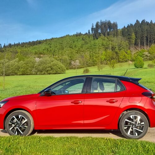 Opel Corsa 1,2 Hybrid 136 k_8